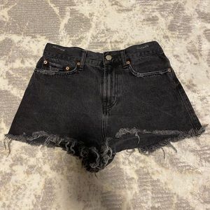 BDG urban outfitters denim shorts size 29